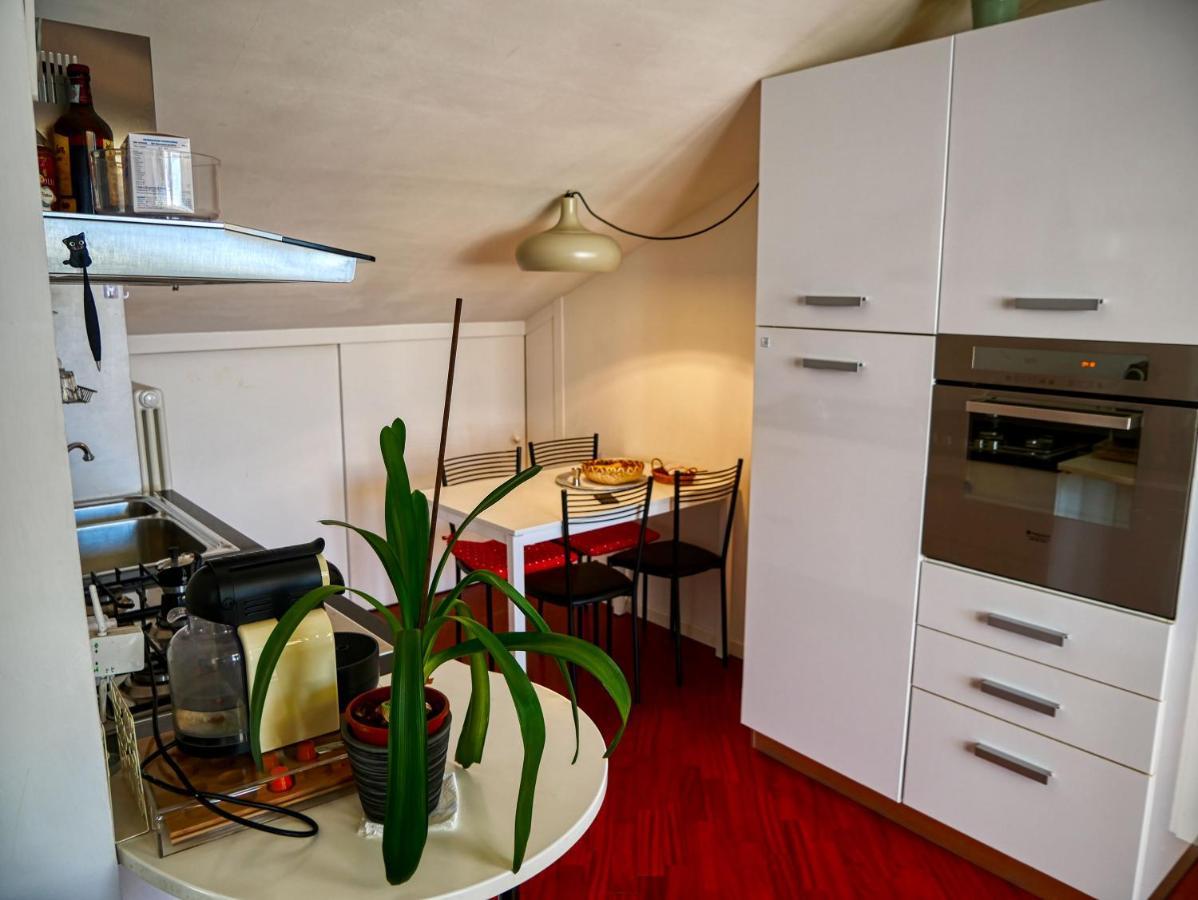 Ferienwohnung Attico 96 Pesaro Exterior foto